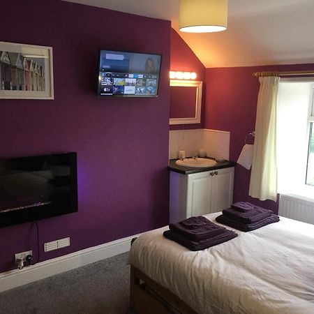 Moonraker Private Room In Our Cosy Cottage Home St Austell Buitenkant foto